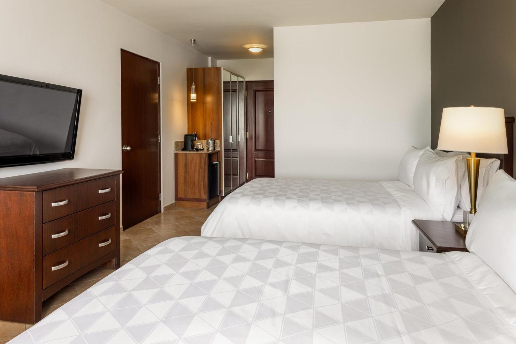 Holiday Inn Panama Canal By Ihg Exterior photo