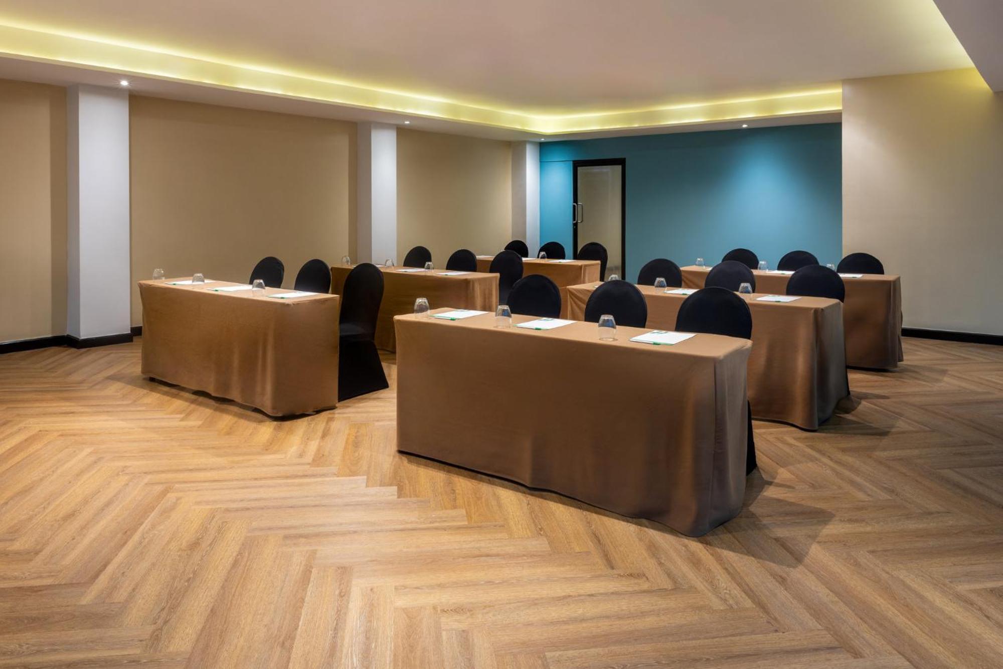 Holiday Inn Panama Canal By Ihg Exterior photo