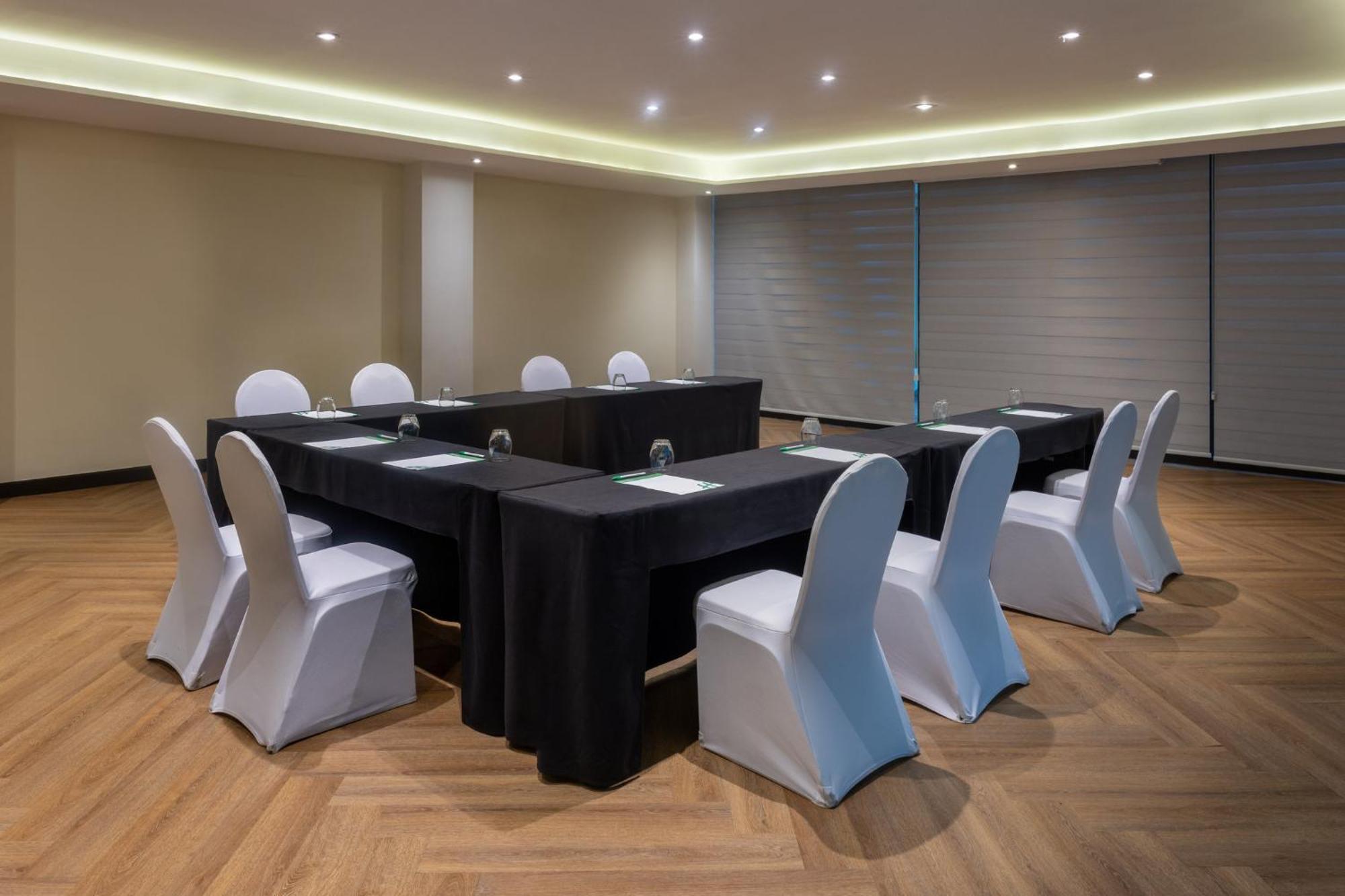 Holiday Inn Panama Canal By Ihg Exterior photo