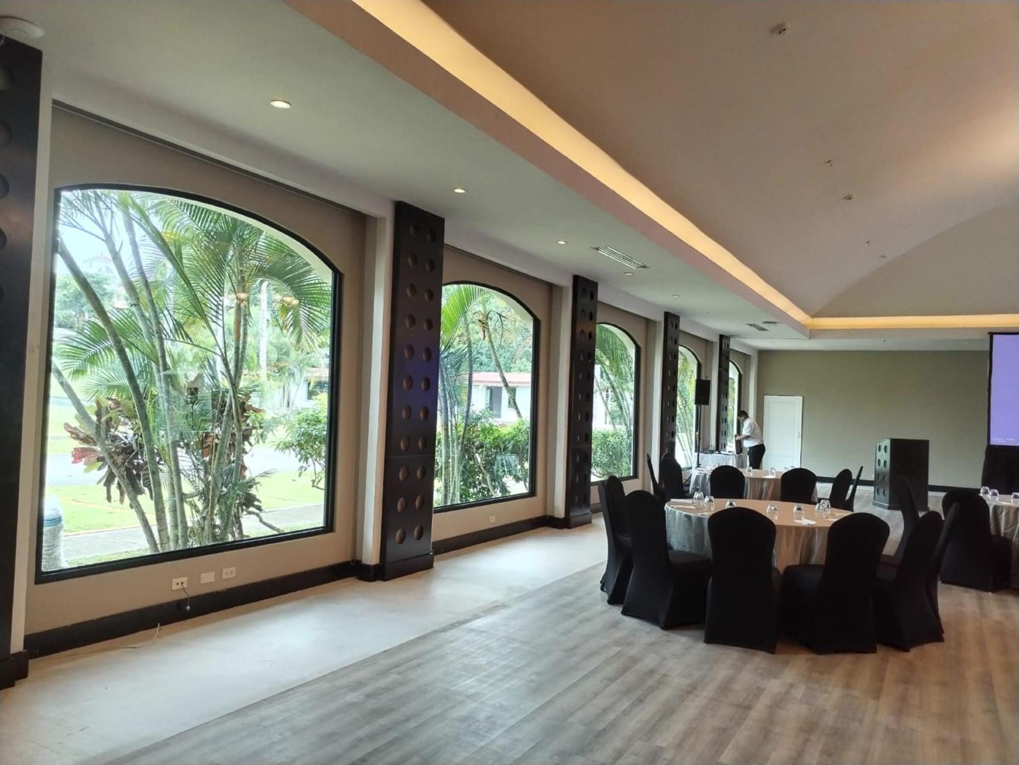 Holiday Inn Panama Canal By Ihg Exterior photo